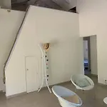 San Antonu, Santa Giulia 别墅 *